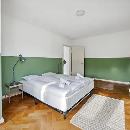 For Explorers 224 Zürih